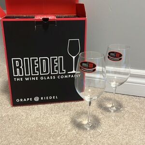 Riedel Clear Wine Glass Set of 2! New in box Riesling glass
